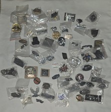 Lotto 50+ spille membri Harley-Davidson Museum HOG nuove