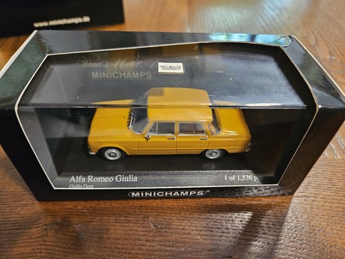 Alfa giulia minichamps - 1/43,