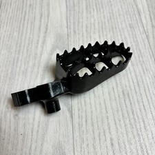 Pedana poggiapiedi destra