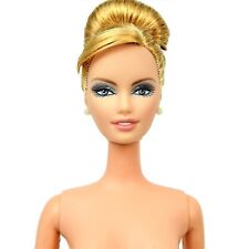 Bambola NudeBarbie 2006 nastro