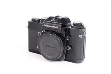 Nikkormat EL fotocamera reflex