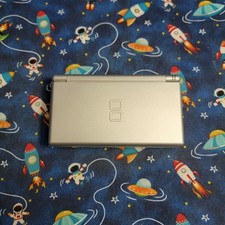 Nintendo DS Lite