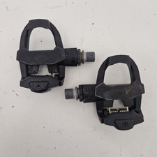 Pedali stradali senza clip