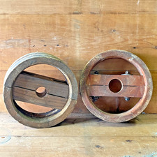 2 Antica Ruota in legno