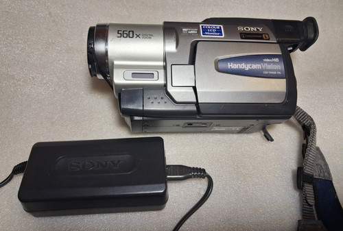 Sony ccd trv59e hi8 camcorder - sony,