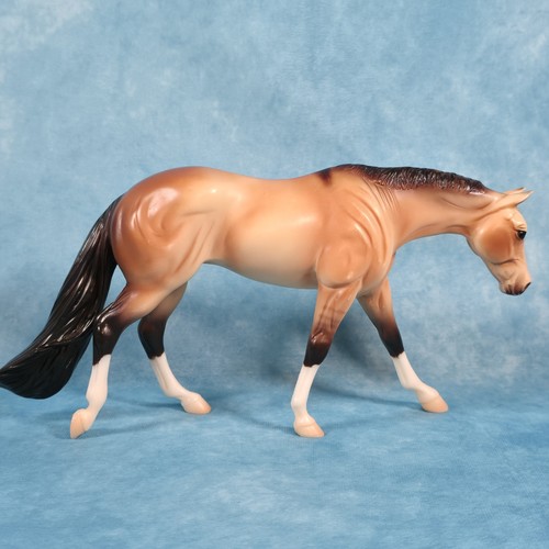 Breyer horses 750602 buckskin - breyer,