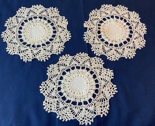 Tre centrini rotondi - , vintage