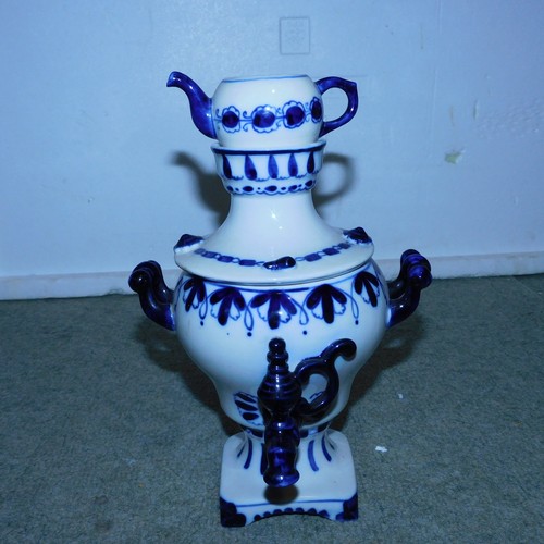 Samovar porcelaine gzhel - en,