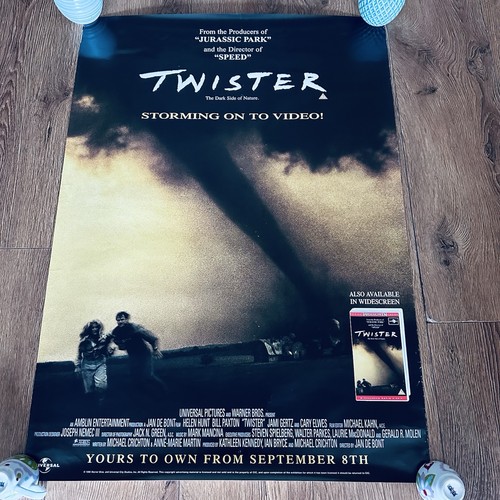 Twister movie poster 1996 - twister,