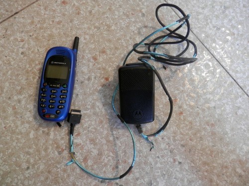 Vecchio telefono motorola tim - telefono,