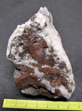 Minerali  lamine di SIDERITE su Quarzite,  Canevara MS