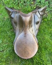 Sella in pelle multiuso 18"