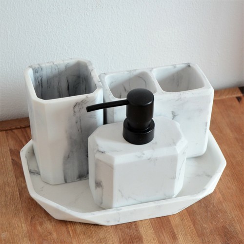 Organizzatore accessori bagno