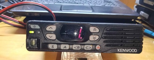 Kenwood uhf transceiver - kenwood, fm