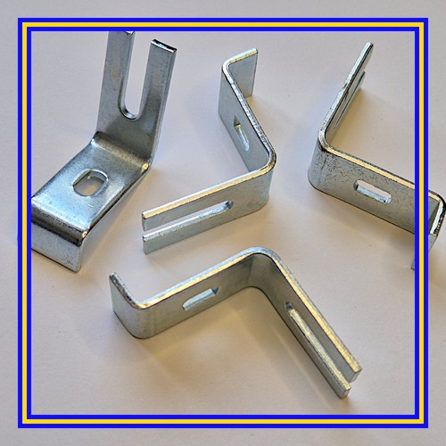 Staffe forma in metallo - forma,