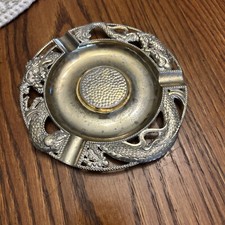 Posacenere grande cinese in