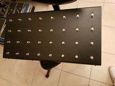 mezzabarba custom amplification - 24 custom switching pedalboard