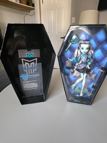 Monster high haunt - high, couture