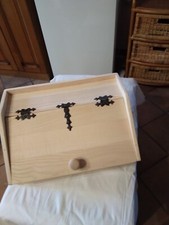 Porta Pane artigianale in legno di FRASSINO fatto a mano (43x21x30 cm)