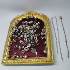 Scegli la tua Chamilla Company