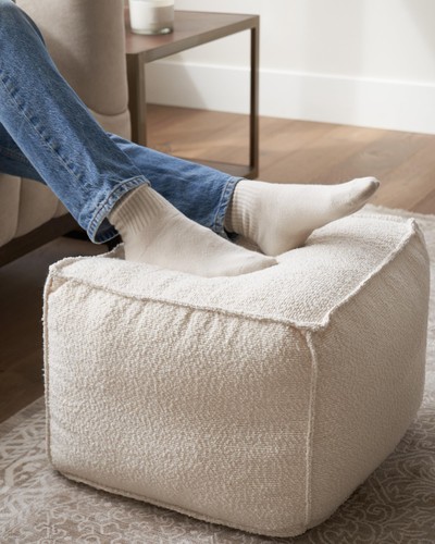 Beautiful boucle pouf - pouf, ottoman