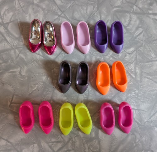 Lotto paia scarpe bambola - lotto,