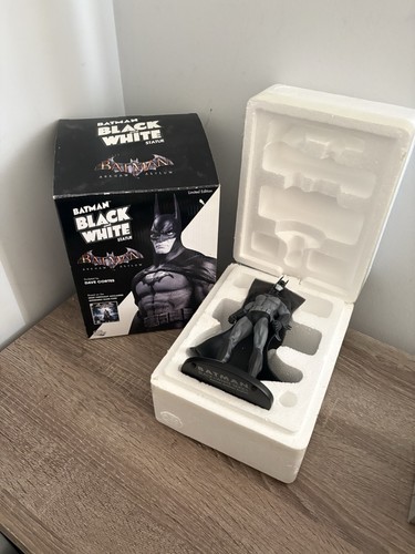 Direct batman statua asilo - dc,