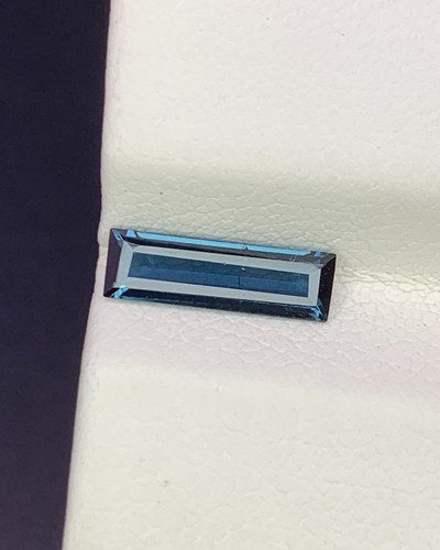 Tormalina blu naturale - , 0,67