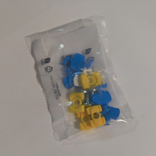 Kit fissaggio targa auto - kit,