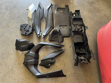 Plastiche Varie + Staffe Supporti Yamaha Tracer 900 2015 2017