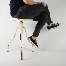 Sgabello industriale vintage