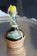 Bottiglia fiaschetta vino