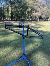 Telaio revolver Wethepeople 21,25 nero BMX