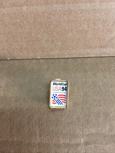 Pin spilla calcio world cup - pin,