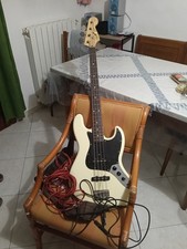 basso elettrico 4 corde usato