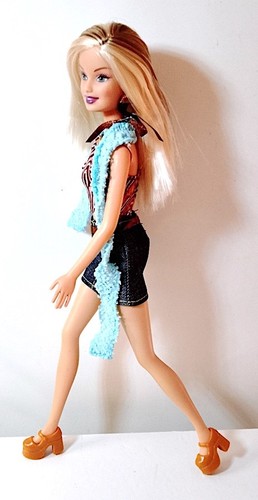 Barbie city style 2004 - barbie, mattel