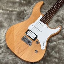 YAMAHA PACIFICA112V YNS Giallo