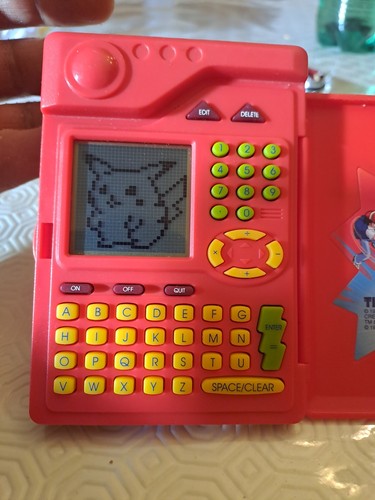 Pokédex tiger rosso pokémon - ,