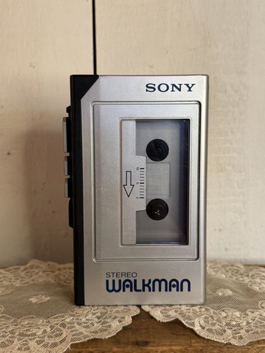 Vintage 1982 sony stereo - 1982,
