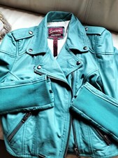 giubbino pelle, verde, taglia S, donna, usato 2 volte. Buonissime condizioni. 