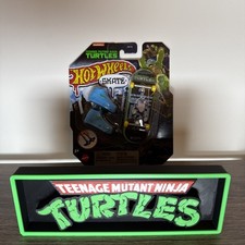 TEENAGE MUTANT NINJA TURTLES -