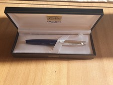 PENNA STILOGRAFICA CARAN D'ACHE GINEVRA BLU MARMORIZZATA PENNINO ORO 18 KT