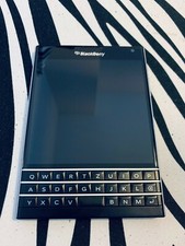 BLACKBERRY PASSPORT Q30  -