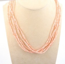 Collana con coralli