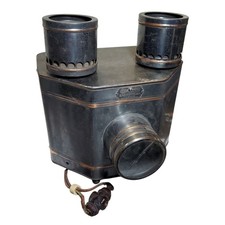 Antico proiettore di cartoline