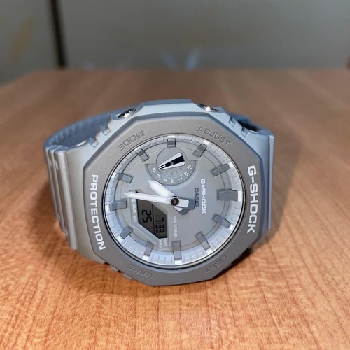 Orologio digitale analogico