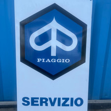 VENDO INSEGNA PIAGGIO