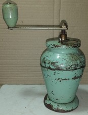 MACINACAFFE'  TRE SPADE IN  METALLO PERIODO DOPOGUERRA