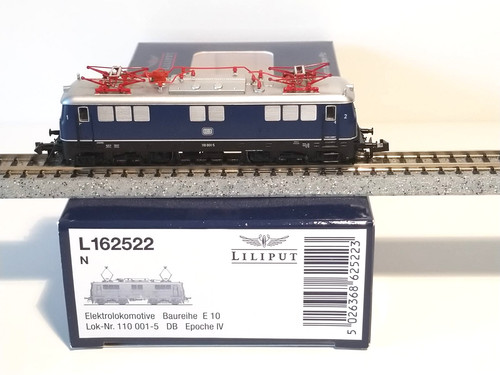 Locomotora eléctrica 110 - locomotora, br