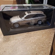 RARE 1:18 MERCEDES-BENZ E320 E